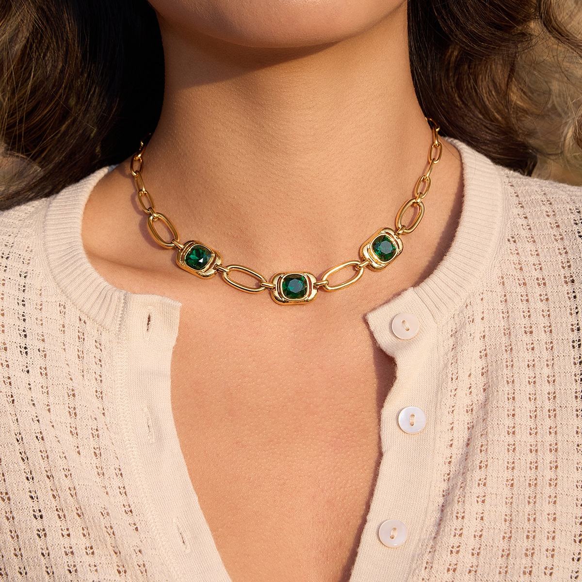 Vintage Green Glass Necklace