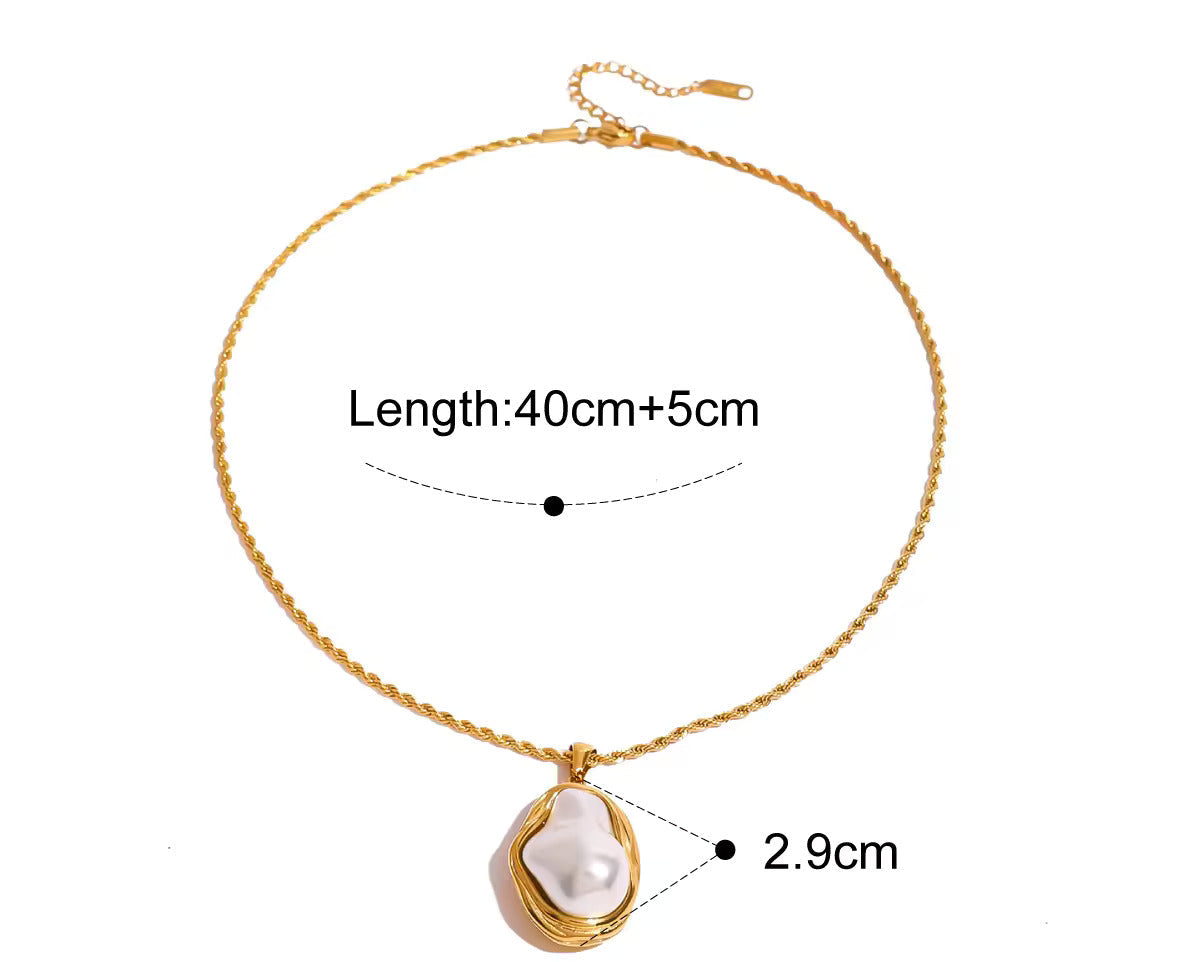 Baroque Pearl Pendant Necklace