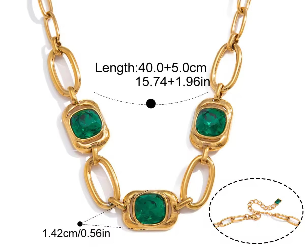Vintage Green Glass Necklace