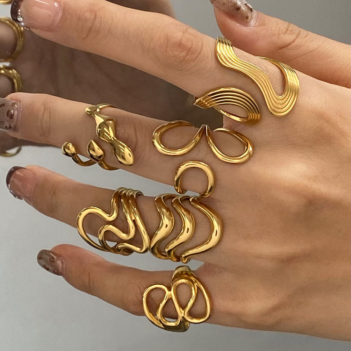 Sculpted Wave Ring – Duo