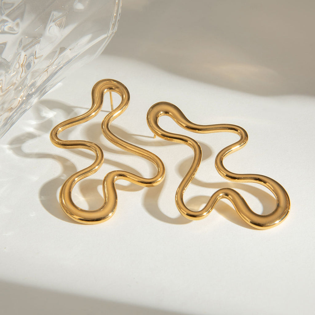 Ribbon Sculpt Earrings