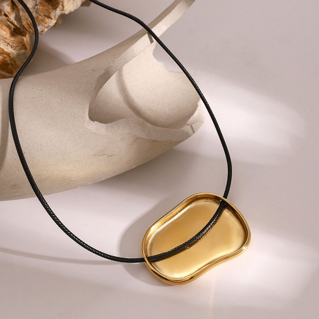 Cleo Cord Necklace