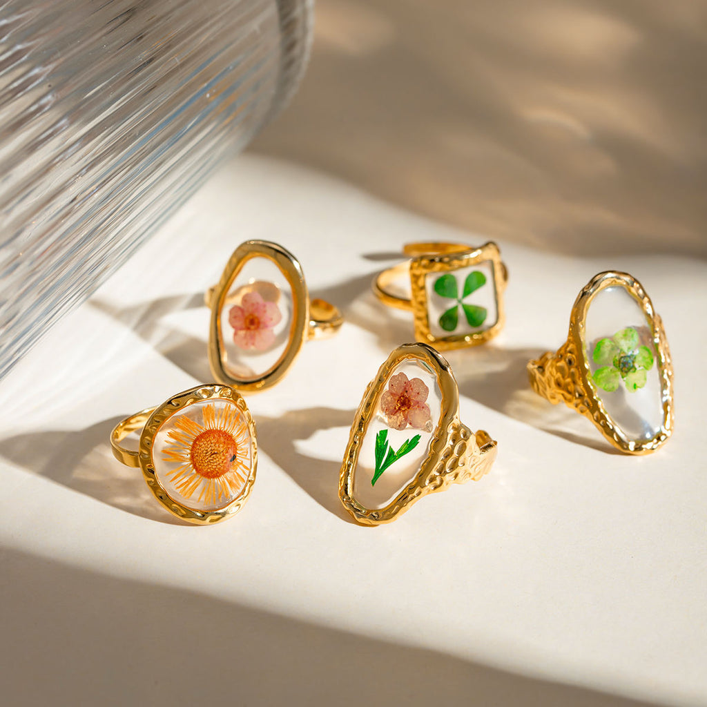 Vintage Floral Ring