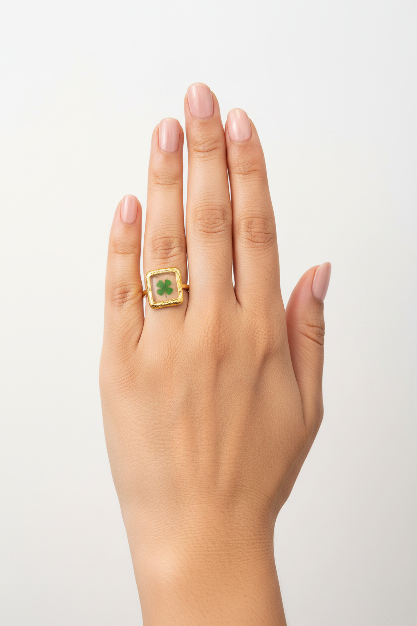 Gold Square Clover Ring - White Studio