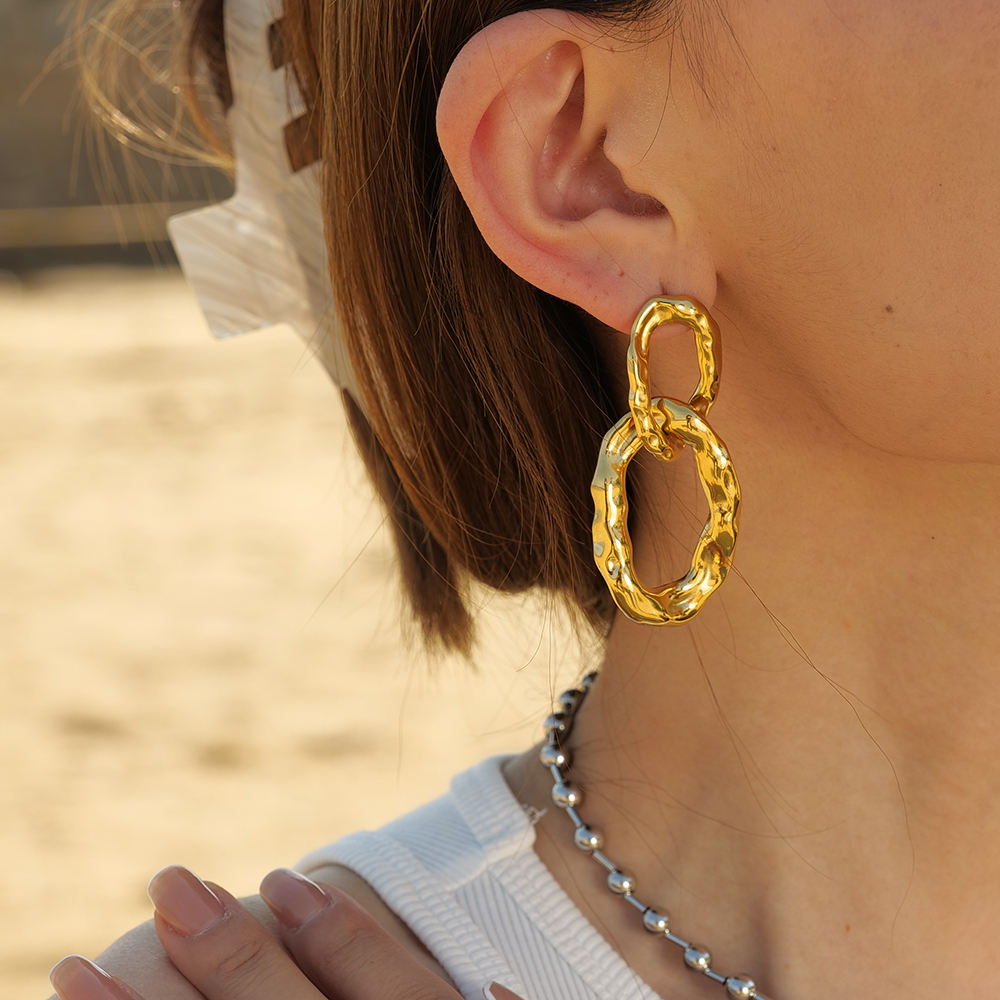 Helix Arc Earrings
