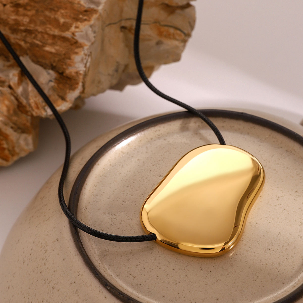 Cleo Cord Necklace