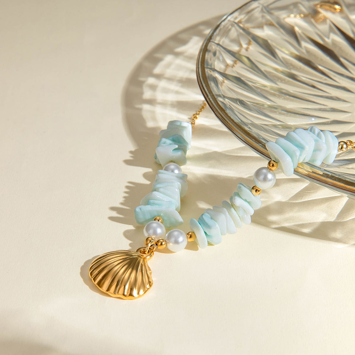 Ora Necklace