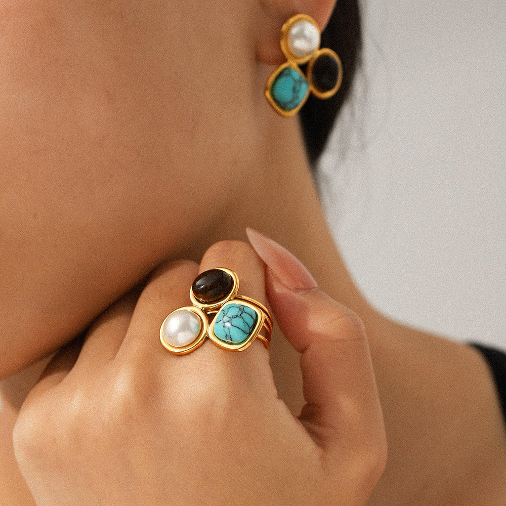Turquoise Bezel Ring